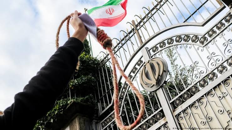 بیانیه مشترک فعالان ایرانی علیه جنگ و سرکوب