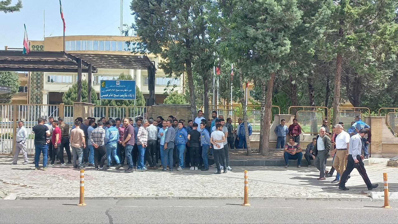 تجمع کارگران ابنیه فنی راه آهن لرستان
