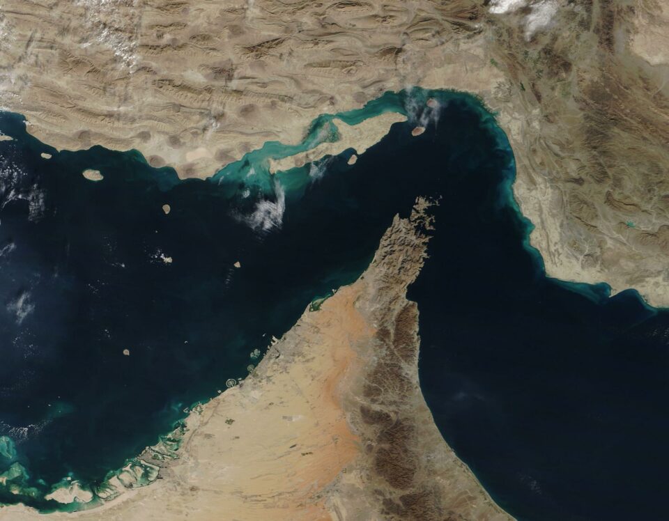 شروط چین برای سفر قالیباف؛ پشت پرده ماجرای تنگە هرمز و رابطه پکن ـ تهران چه می‌گذرد؟