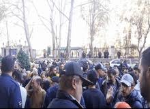 تجمع کسبه بازارچه جنت مقابل شورای شهر تهران