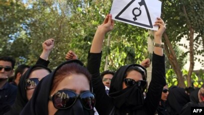دختران ایران؛  در محاصرهٔ فقر، پدرسالاری و قانون  به مناسبت یازدهم اکتبر، روز جهانی دختر