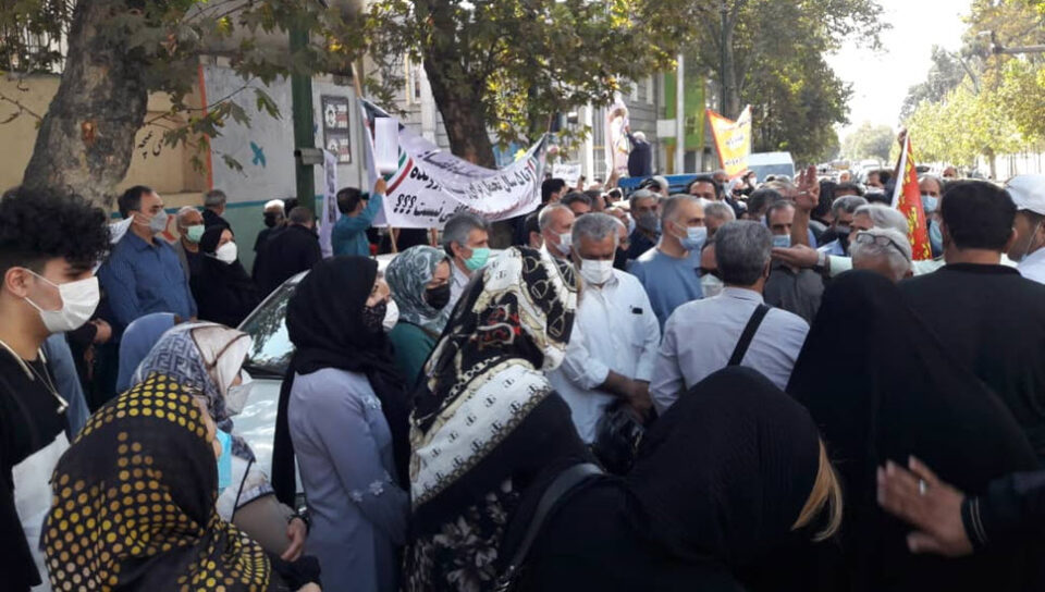 تجمع اعتراضی مالباختگان نگین خودرو و ایرتویا1