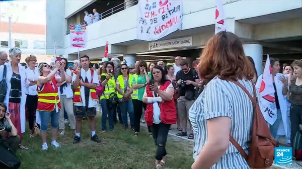 تظاهرات کارکنان بخش بهداشت و درمان فرانسه