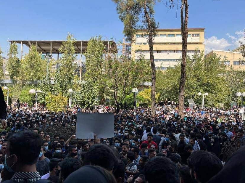 گزارش تکمیلی از اعتصاب و اعتراضات عمومی در شهرهای کُردستان و ایران