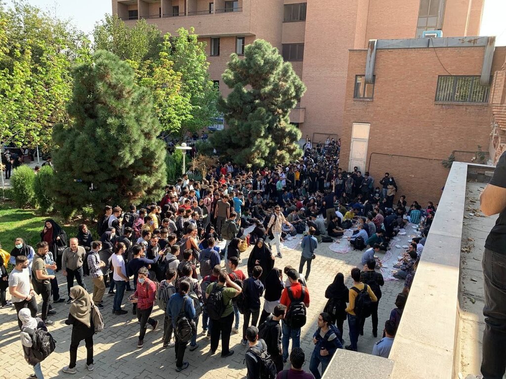اعتصاب دانشجویان در بیش از ۱۵ دانشگاه کشور