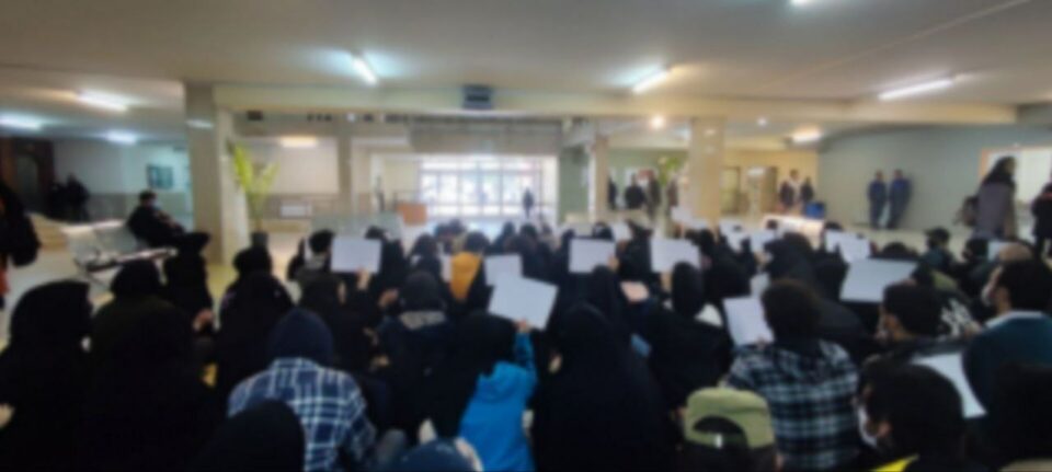 تداوم تحصن‌ها و تجمع‌ها در دانشگاه‌های ایران