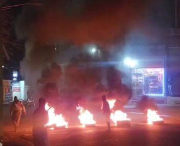 تظاهرات خیابانی در شهرهای مختلف ایران