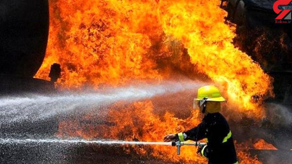 وقوع آتش سوزی در کارگاه تولیدی چسب در شهر قنوات1