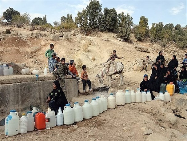 اعتراض مردم زاهدان به کمبود آب