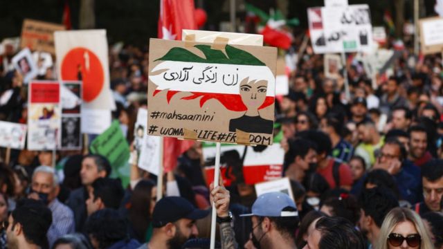 تظاهرات ایرانیان خارج از کشور علیه جمهوری اسلامی