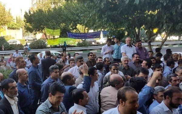 اعتراض کارگزاران مخابرات روستایی
