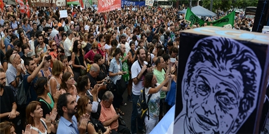 اعتراضِ کارمندان آرژانتینی به اخراج گسترده نیروها و طرح ریاضت اقتصادی4