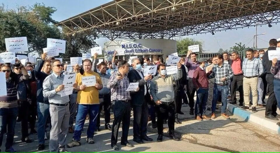 تجمع اعتراضی کارگران ارکان ثالث مناطق نفت‌خیز جنوب اهواز3