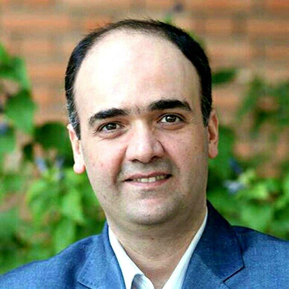 اخراج احمد شکرچی از دانشگاه بهشتی تهران