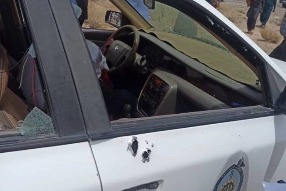 حمله مسلحانه به خودروی کاندیدای مجلس رژیم 1