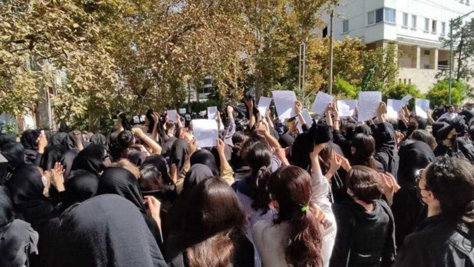 اعتصاب و اعتراض دانشجویان دانشگاه امیرکبیر4