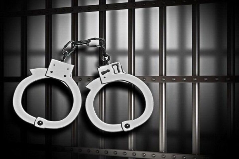بازداشت هفت نفر در فومن به دلیل واکنش به مرگ رئيسی4
