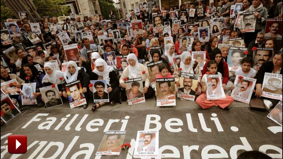 تجمع مادران شنبه در اعتراض به ناپدید شدن خانواده بولوت در ترکیه3