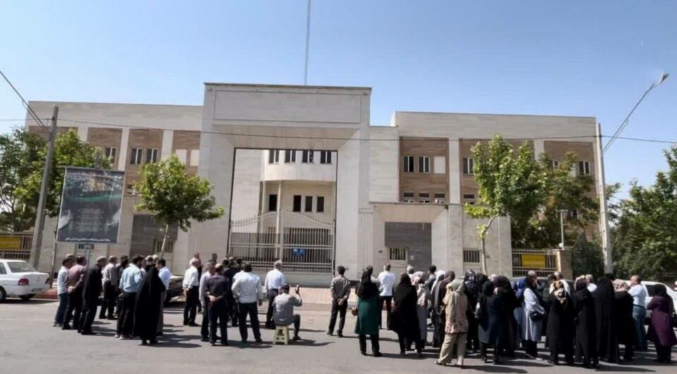 تجمع متقاضیان تعاونی مسکن علوم پزشکی زنجان