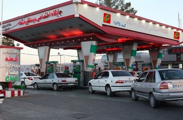 عدم ارایه سوخت به شهروندان بلوچ توسط جایگاه سوخت پایانه یزد3