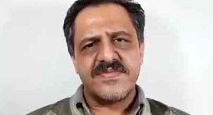 اخراج محمدحسین سپهری فعال صنفی معلمان از آموزش و پرورش 2