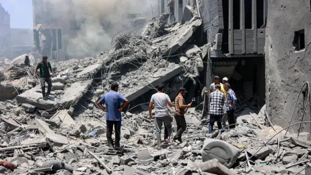 کشته شدن 22 نفر در حمله اسرائیل به ساختمانی در شهر غزه