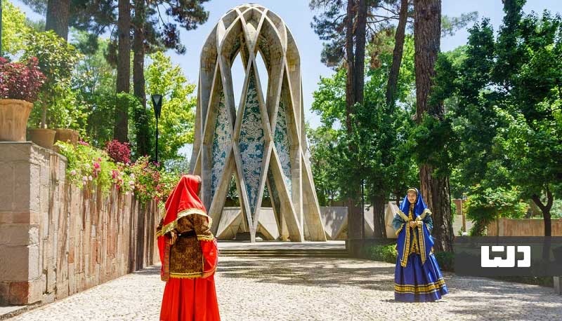 دستور قضایی برای تخریب آرامگاه خیام نیشابوری