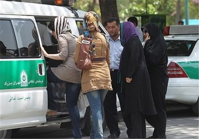 رصد و ثبت پلاک خودروهای زنان با حجاب اختیاری در خرم‌آباد