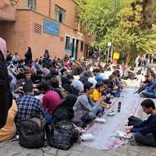اعتراض و اعتصاب دانشجویان دانشگاه خواجه نصیر علیه اعدام مخفیانه