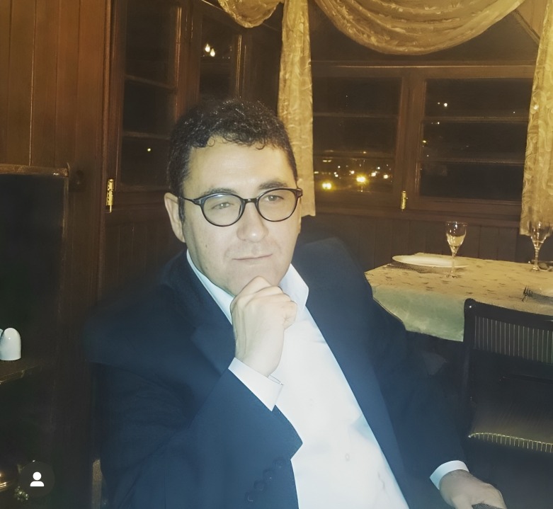 بازداشت ابوالفضل رنجبری وکیل و استاد دانشگاه توسط ماموران اطلاعات