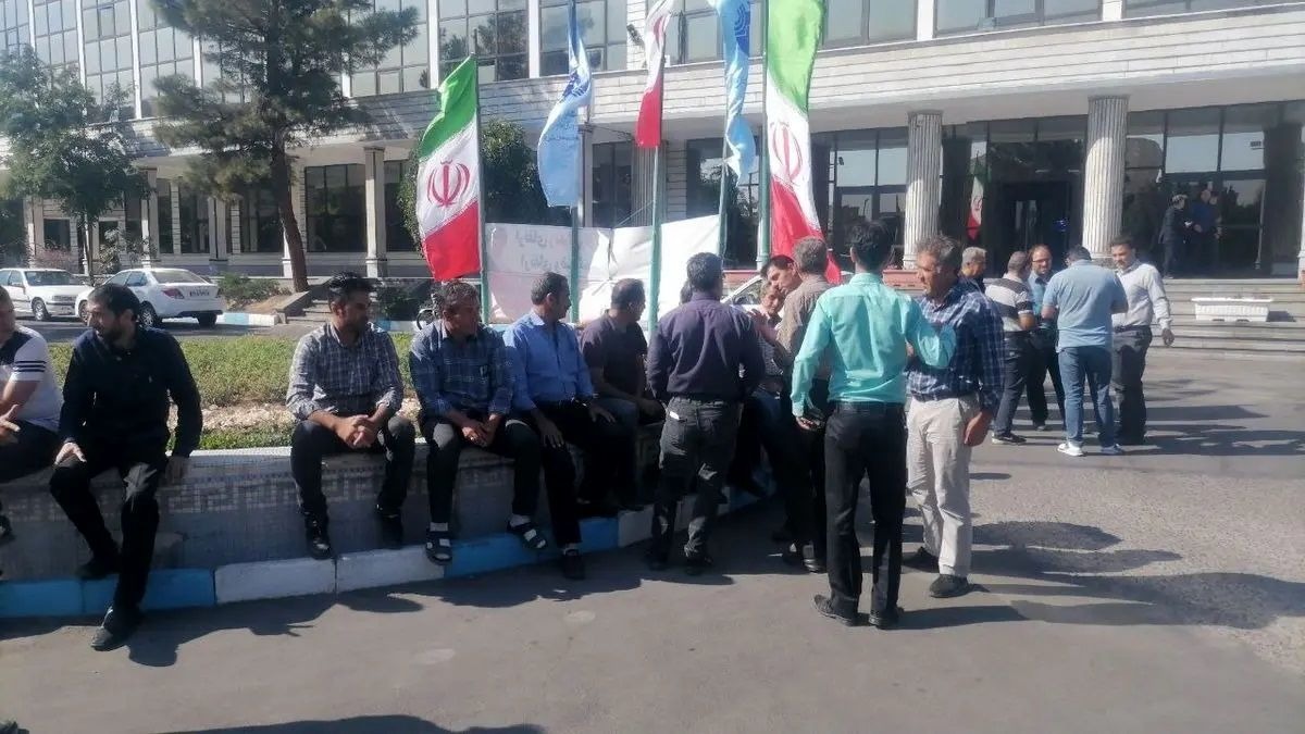 تجمع نیروهای پیمانکاری مخابرات آذربایجان شرقی