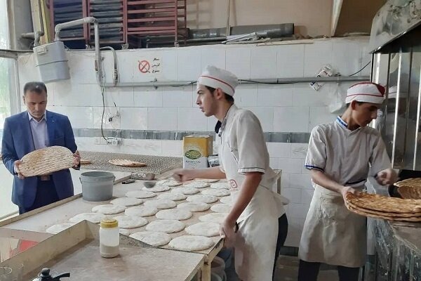 اعتراض شهروندان اهل زابل به کیفیت پایین نان های نانوایی‌ها