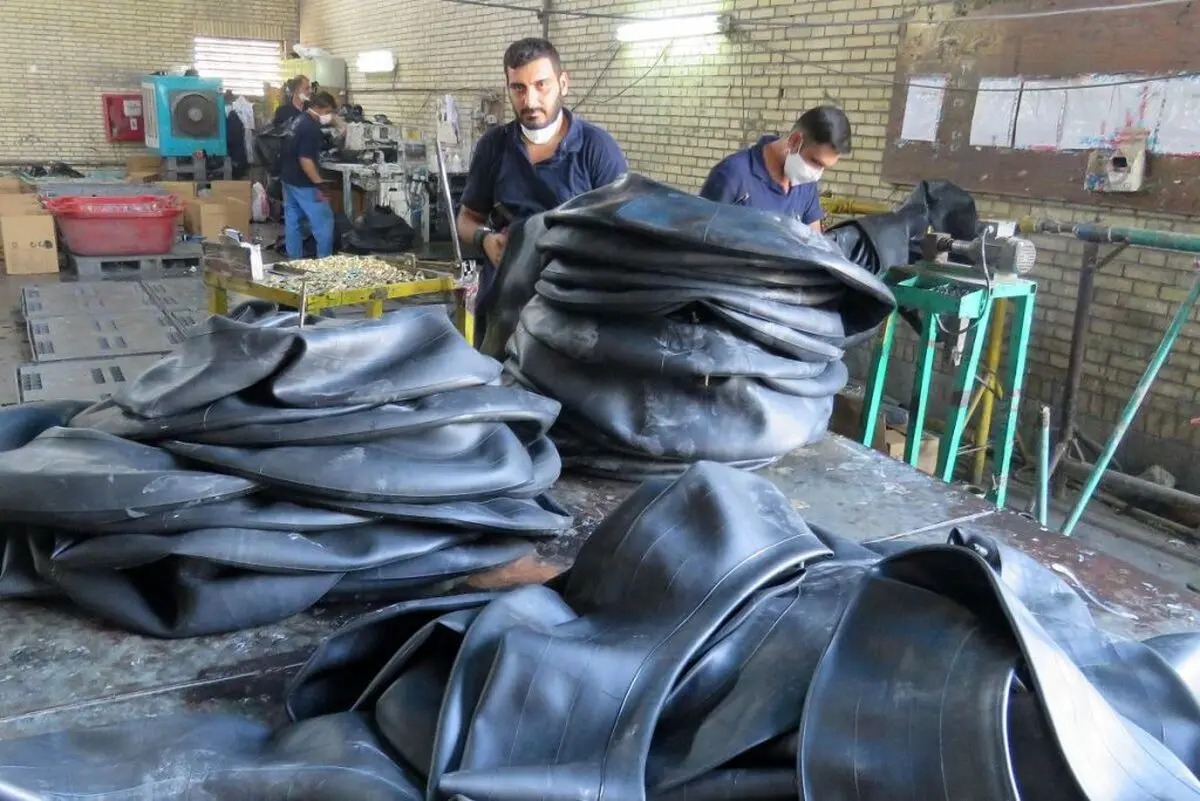 درخواست کارگران لاستیک‌سازی گتوند برای پرداخت به موقع حقوق